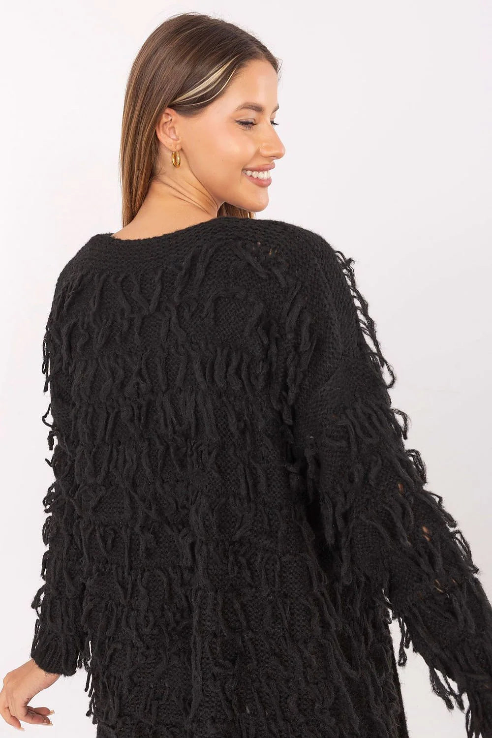 cardigan gilet long ouvert franges noir maille grosse oversize manches longues mi cuisses tricot texturé shaggy pendantes bohème chic