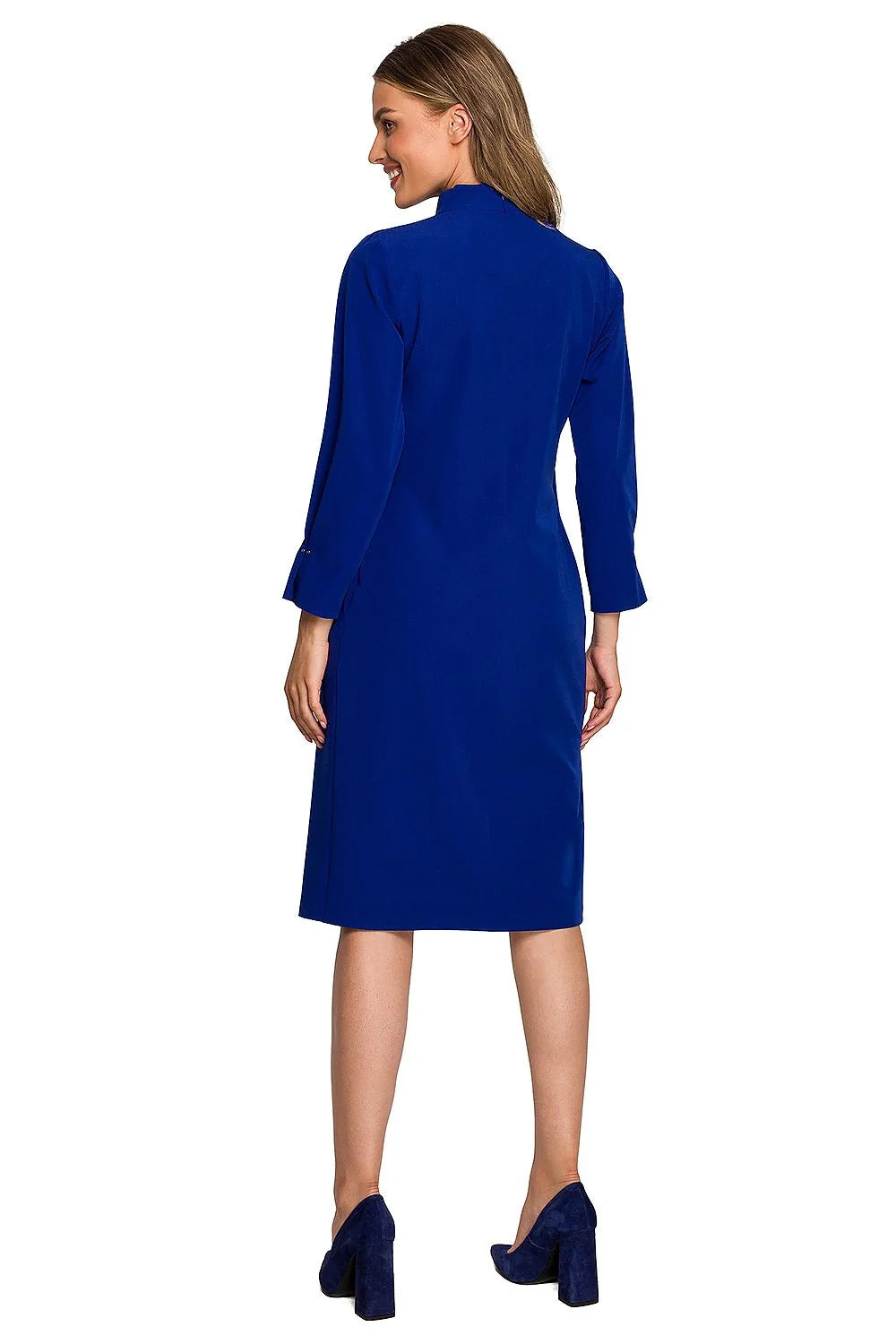 Robe de jour élégante en vert émeraude manches longues col montant plis devant coupe midi femme