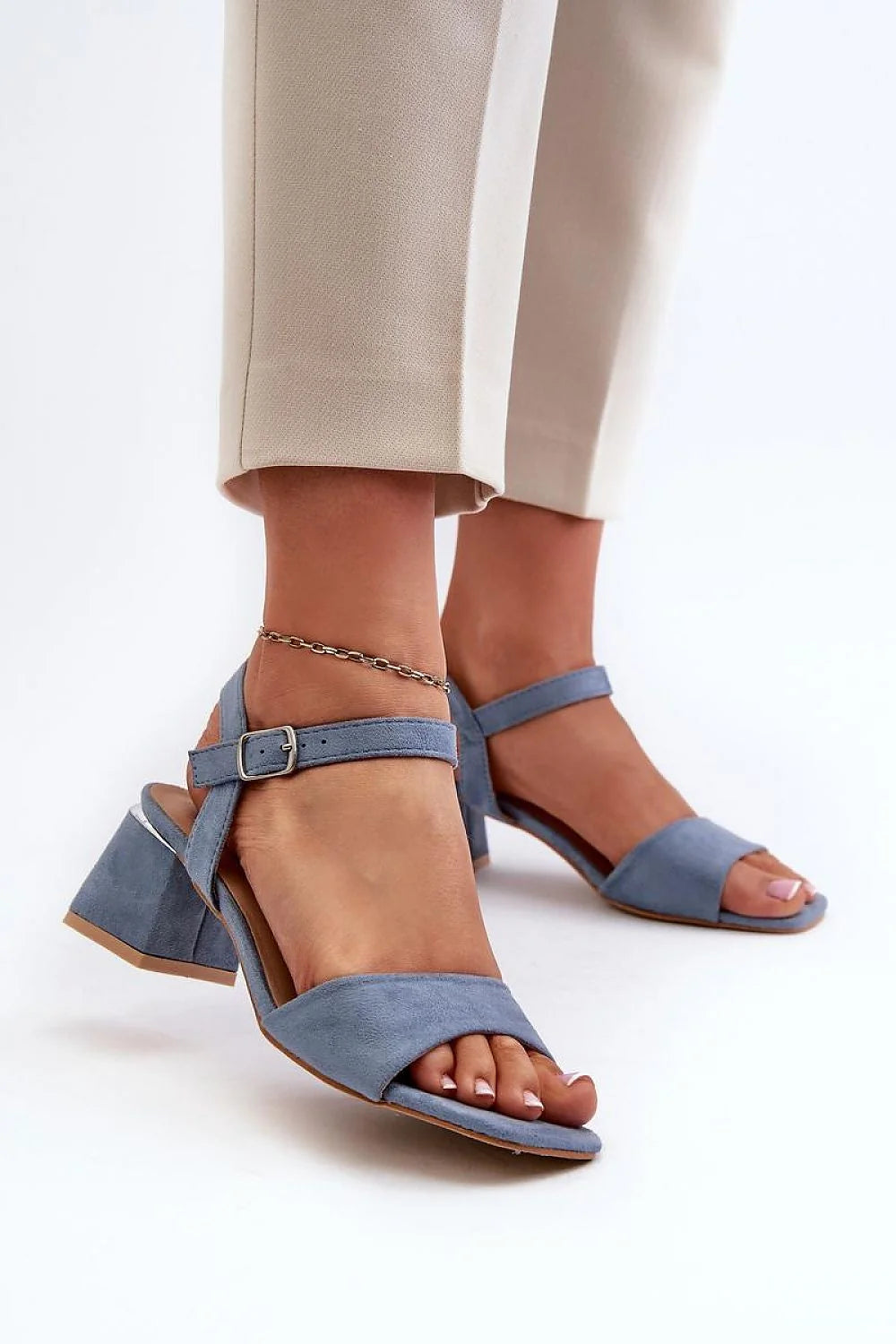 Sandales élégantes pour femmes style moderne suédine douce talon bloc ajustable été 2023 confort durabilité mode occasionnels décontracté formel sandales chic femmes actives