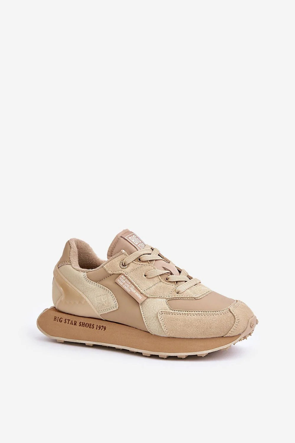 Baskets féminines modernes en cuir naturel et suedé Big Star Step in style confortables sport casual