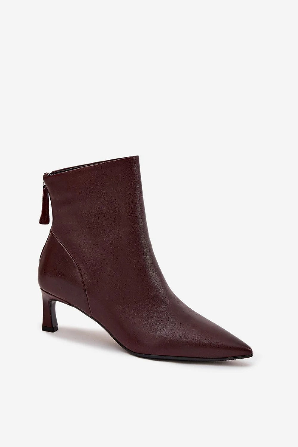 bottines femme cuir naturel bordeaux marron bout pointu silhouette fuselée talon aiguille élégantes fermeture éclair arrière semelle fine soirée bureau