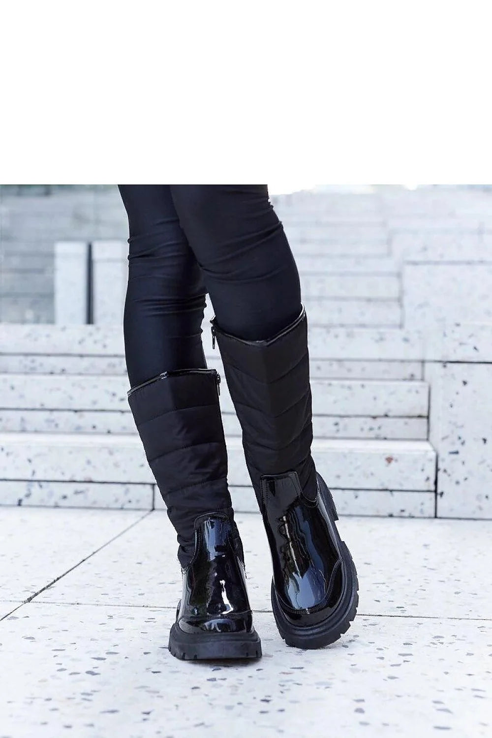 Bottes cuissardes noires cuir verni chic semelle épaisse élégantes confort hiver urbain femmes