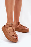 Sandales platesforme femmes design moderne style urbain confort tout la journée sandales ouvertes ajustables velcro cuir synthétique couleur marron chaud
