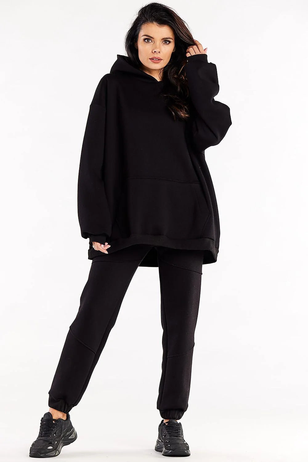 Sweatshirt à capuche pour femme, style décontracté, coupe oversize, manches longues, poche kangourou, coton élasthanne, noir intemporel, confort maximal