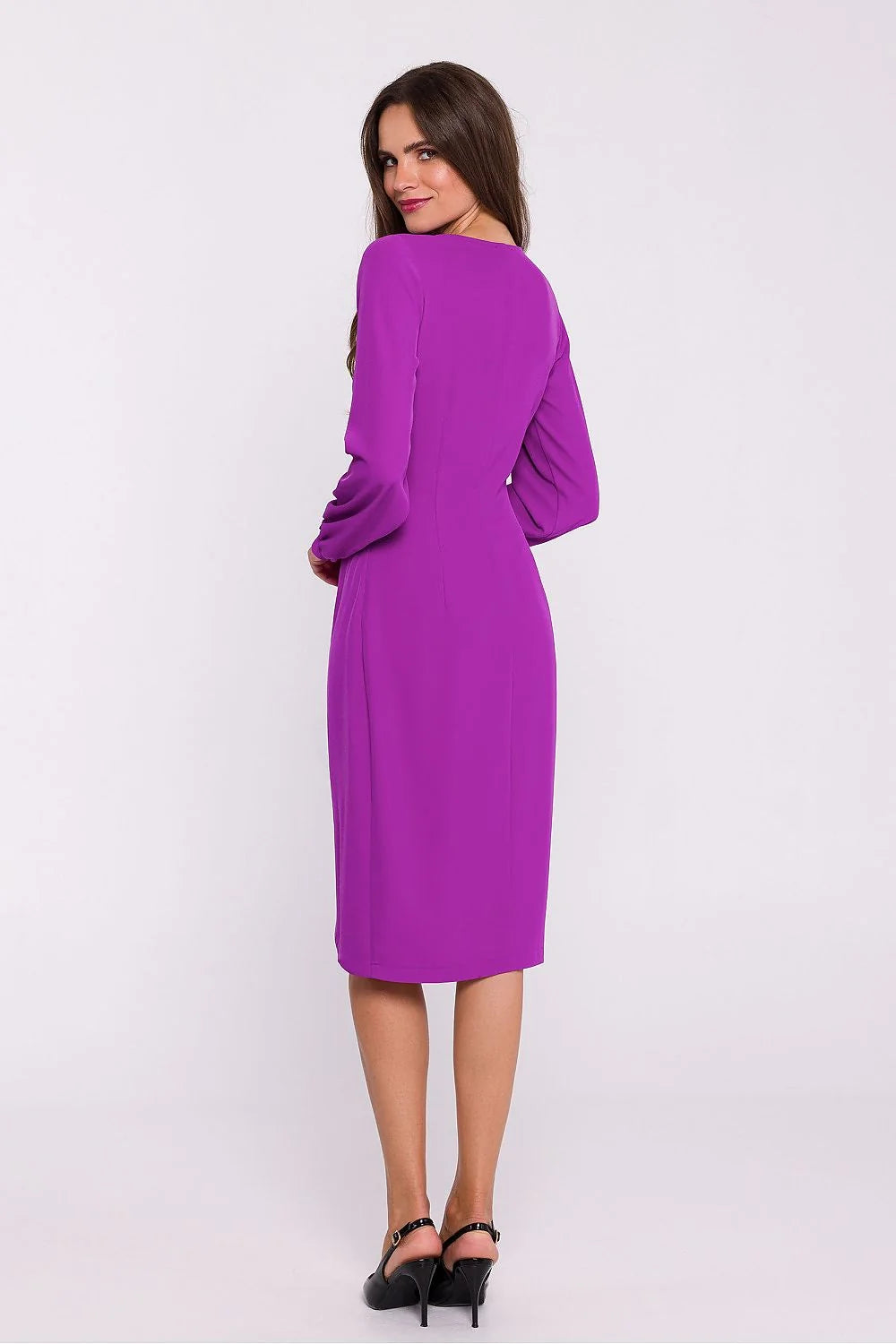 Robe de jour Stylove semi-formelle formelle couleur violette tissu qualité wrap dress col V profond manches longues longueur genou femme élégance