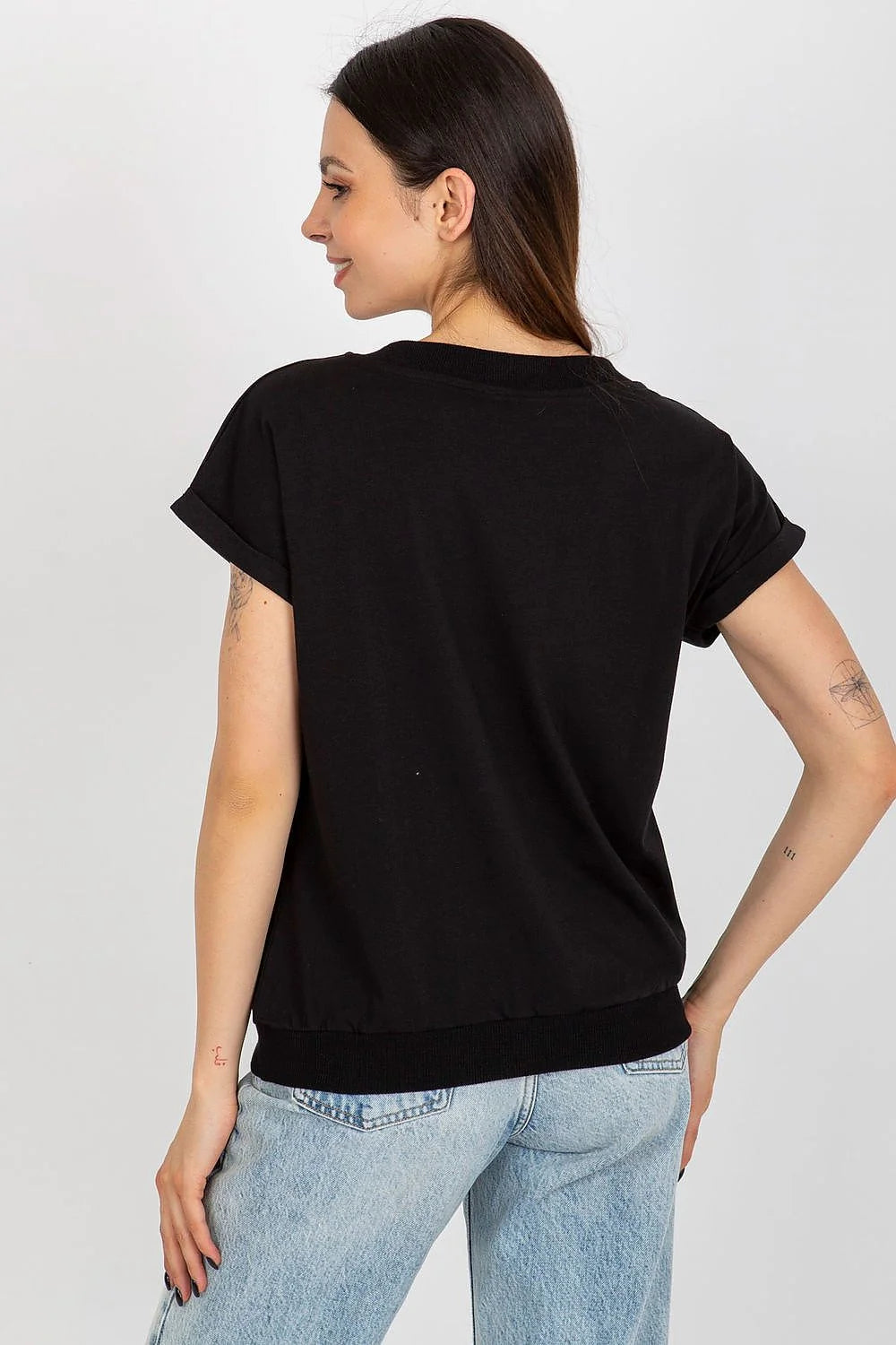 T-shirt femme noir en coton élasthanne motif fleur blanche encolure V manches courtes coupe ample