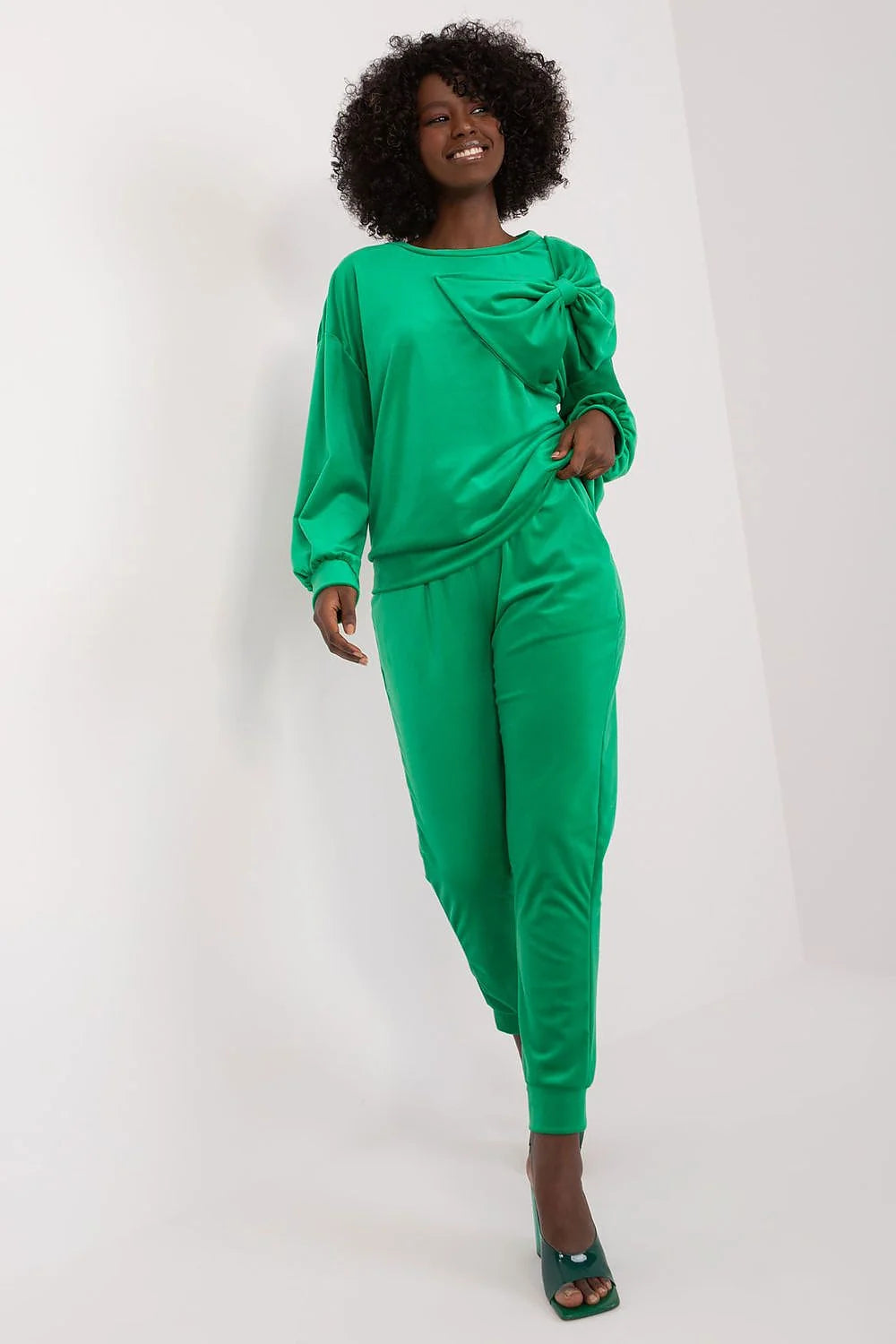Ensemble coordonné féminin vert vif bow élégant coupe droite pantalon taille élastique haut manches longues
