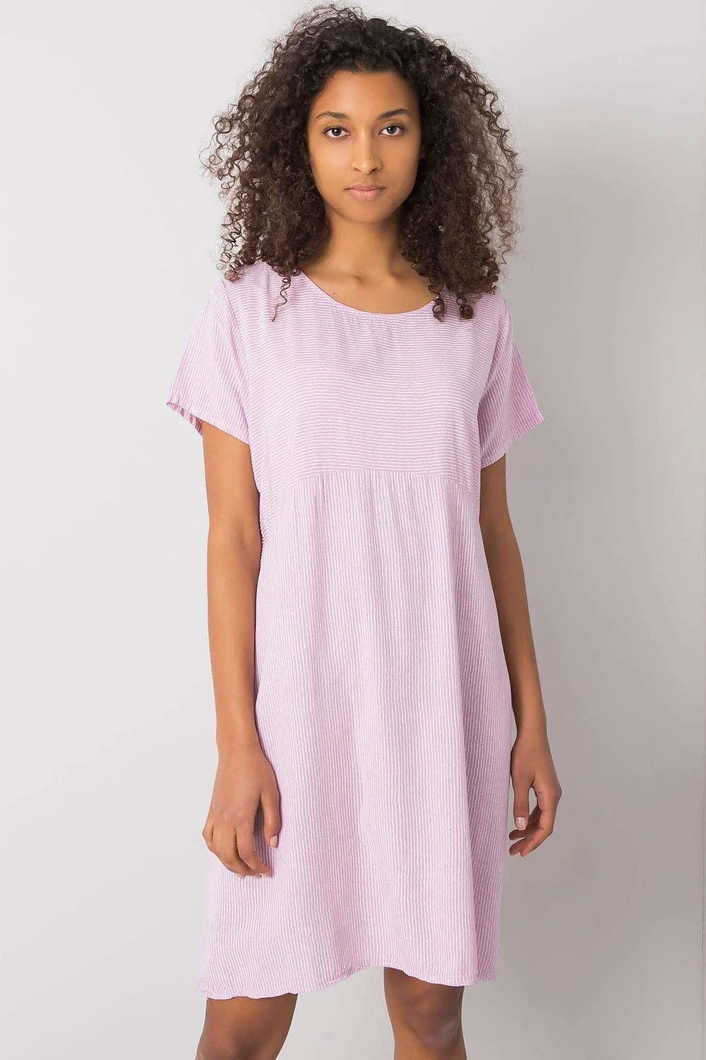 Robe rayée en viscose coupe droite encolure ronde manches courtes pour femmes occasion décontractée été