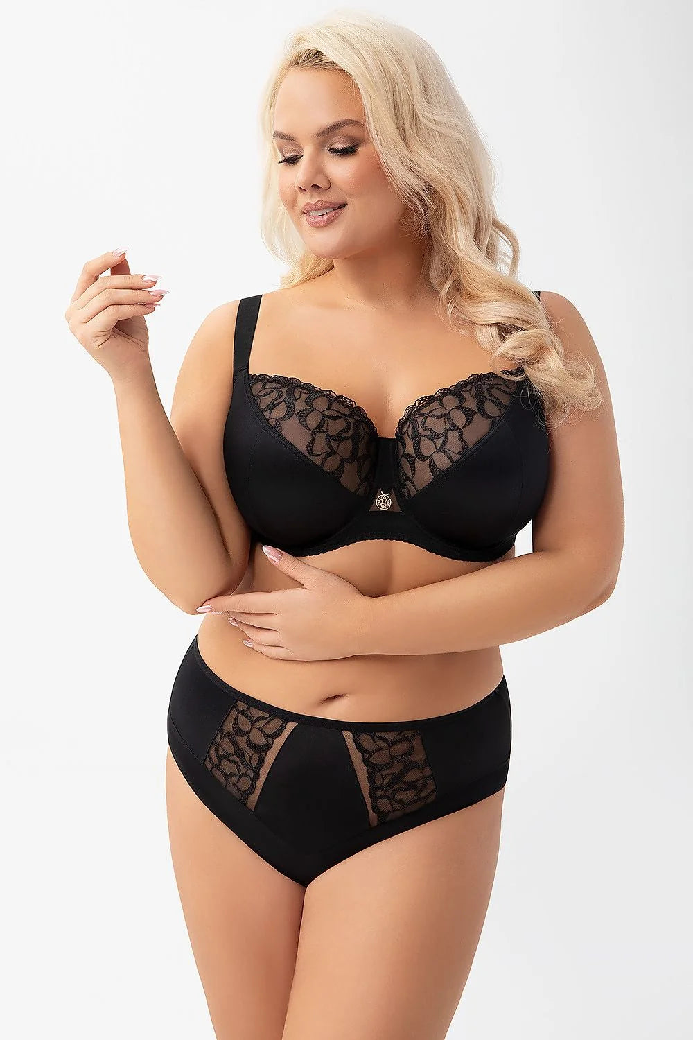 culotte taille haute noire microfibre extensible maintien sculptant coupe couvrante empiècements tulle résille broderie florale bande élastique discrète