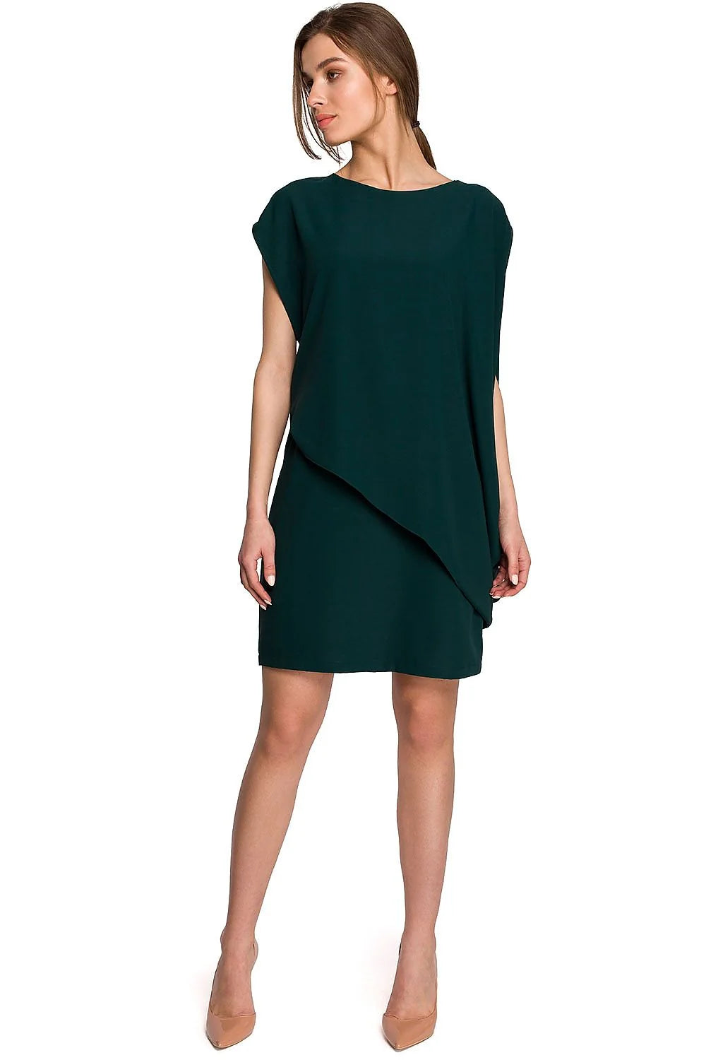 Robe légère rose pastel moderne chic asymétrique ample col rond confortable mode féminine tendance