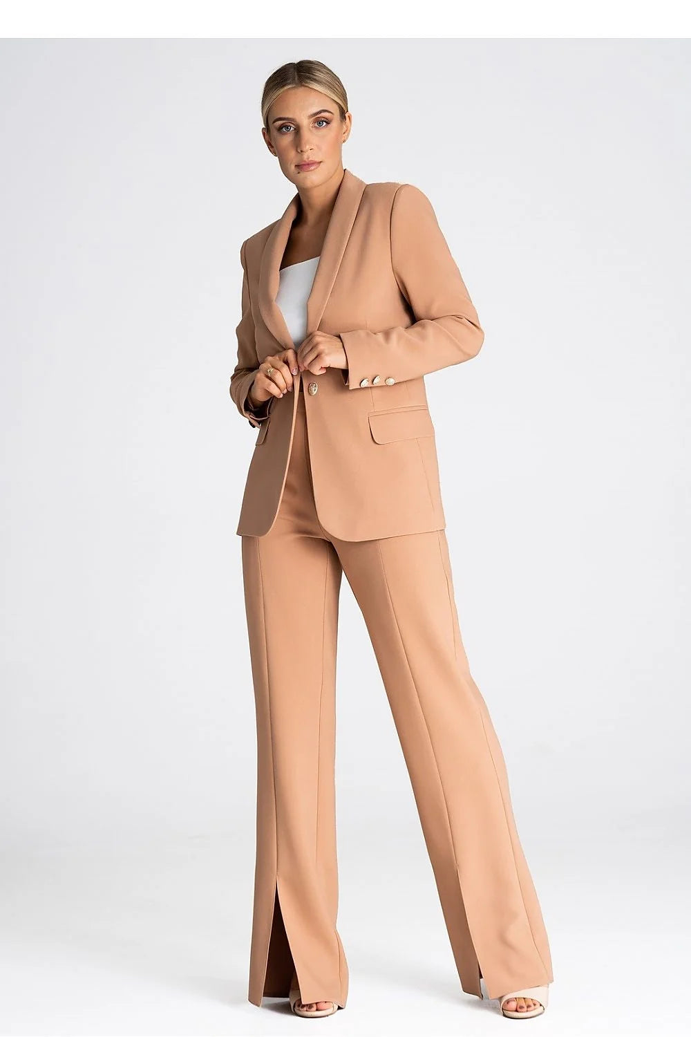 pantalon femme Figl élégant long beige camel taille haute coupe évasée fente ourlet couture centrale stretch minimal chic