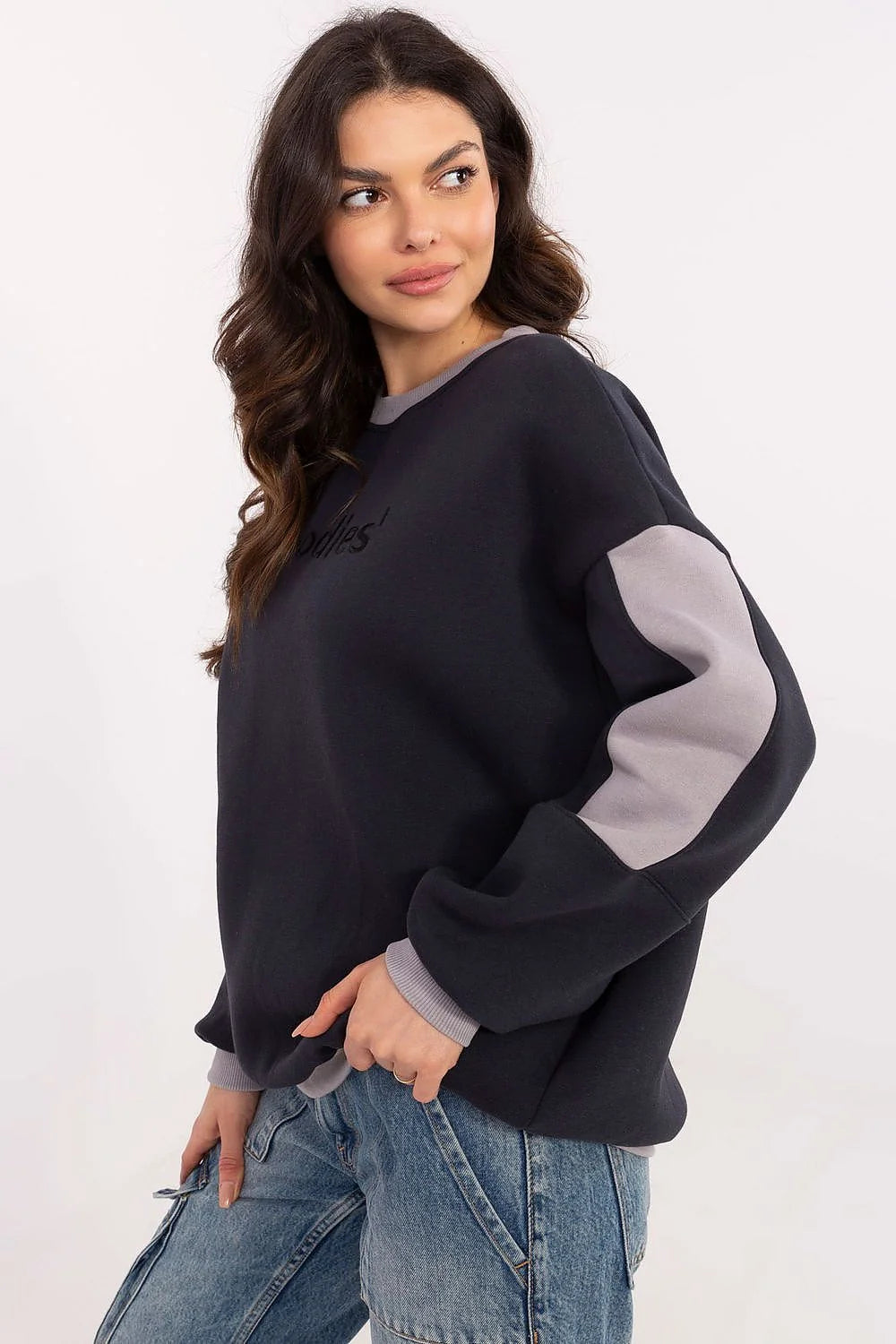 Sweatshirt femme style casual moderne manches longues contrastantes tissu coton polyester oversized couleur marine grise