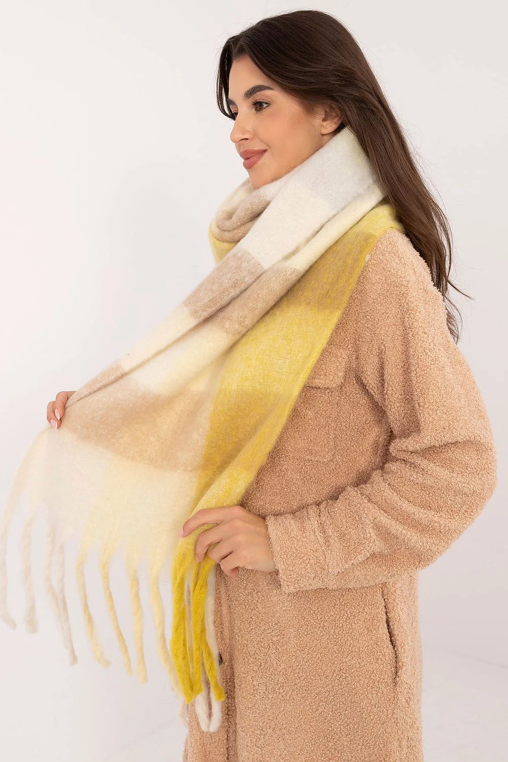 Écharpe à carreaux pour femmes en polyester doux longue épaisse chaleureuse franges beige crème jaune moutarde automne hiver