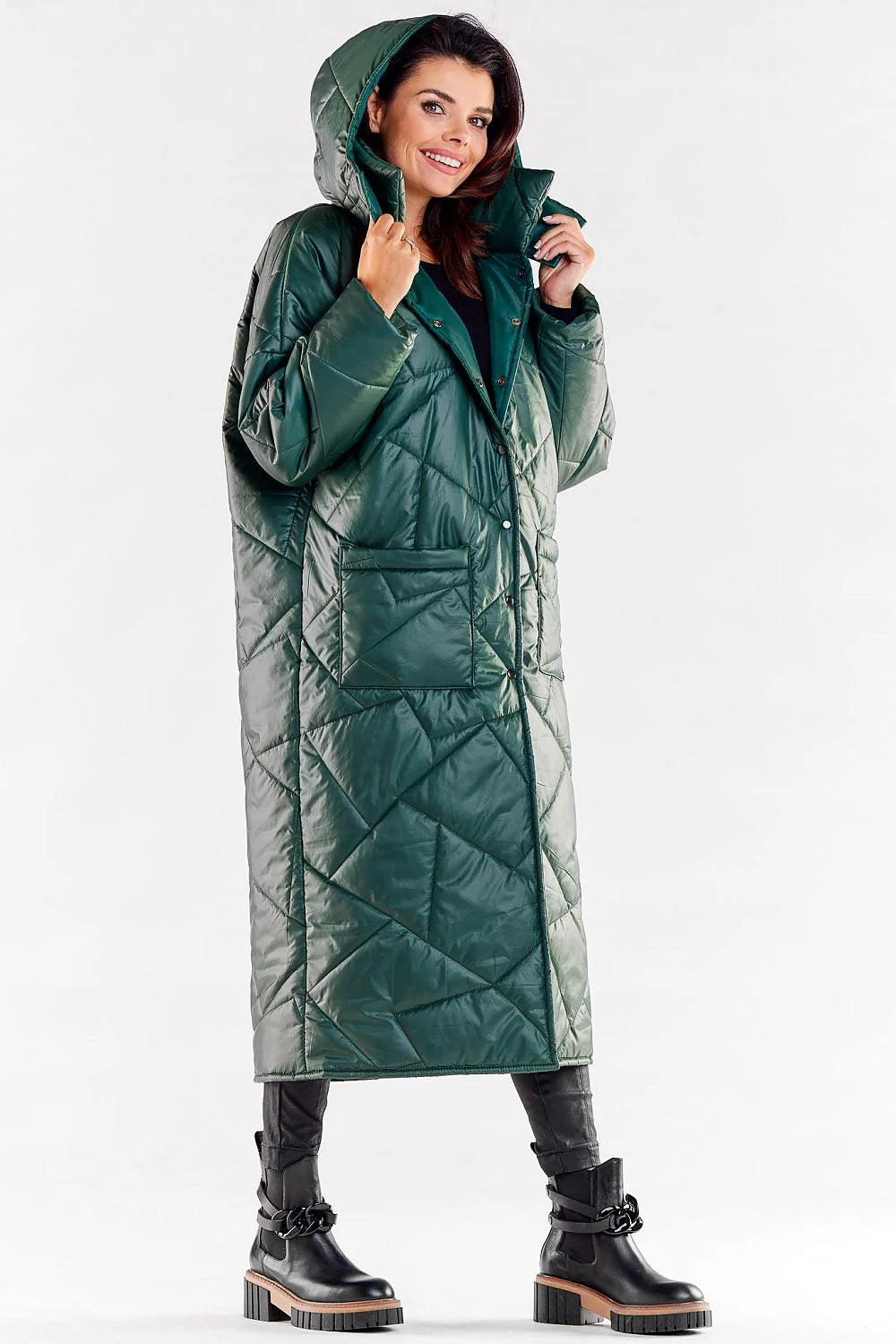 Manteau long oversize pour femme, rouge vif, nylon brillant, col montant, boutons-pression, poches latérales, isolé, tendance automne-hiver