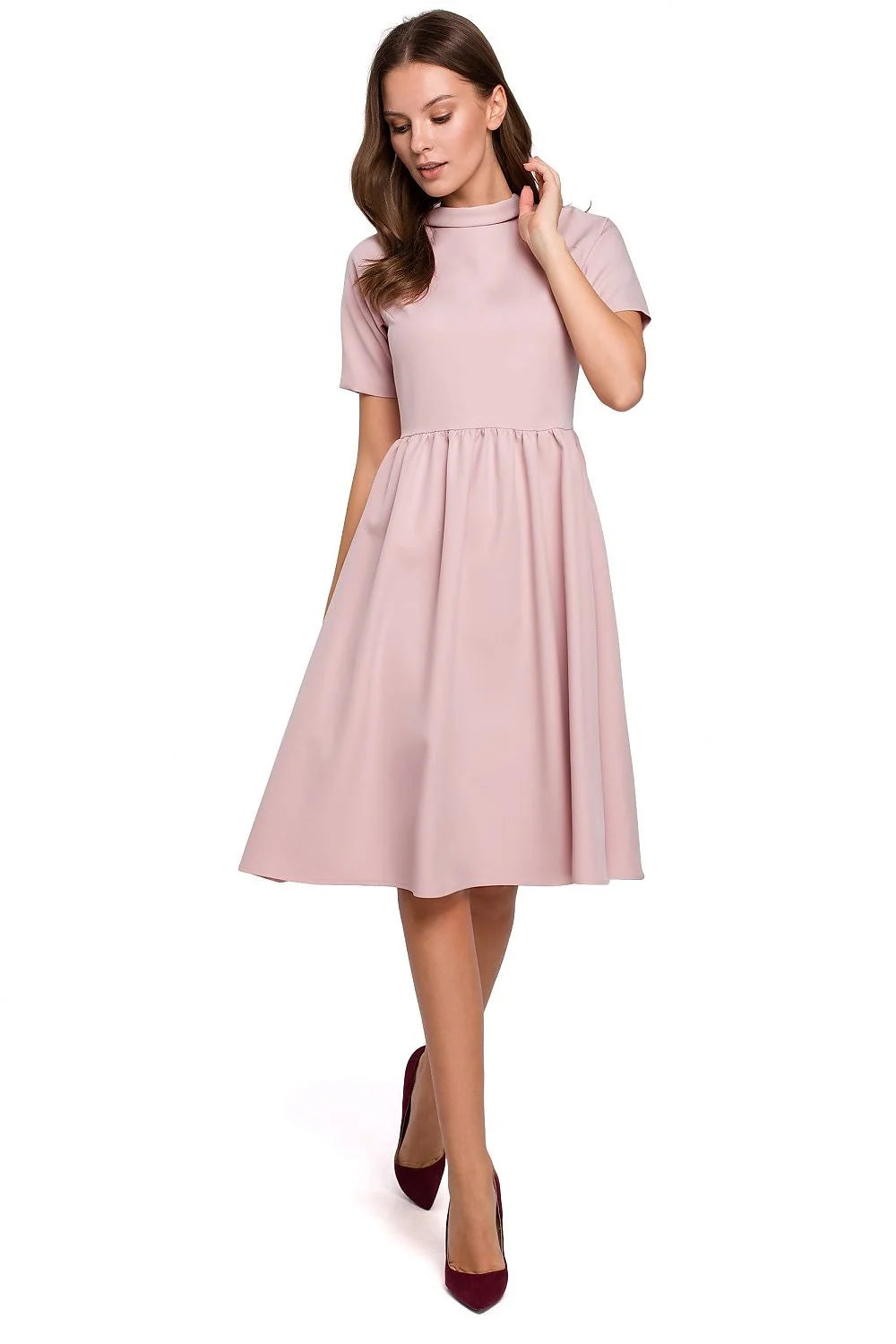 Robe en polyester élasthanne rouge vif élégante manches courtes col rond jupe évasée femme
