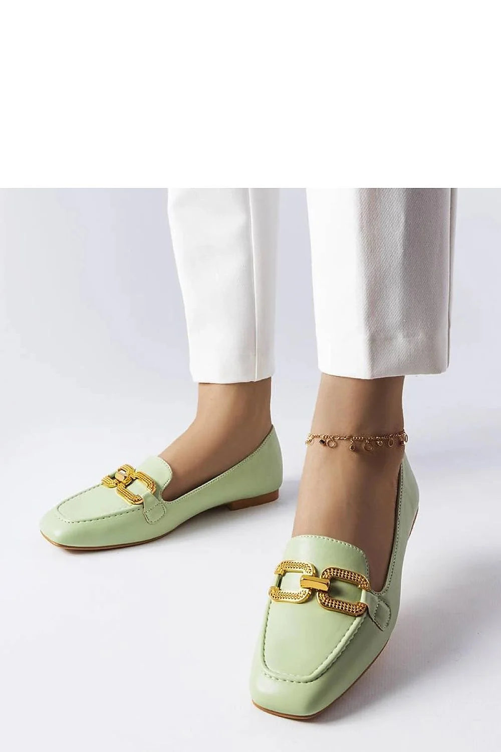 mocassins Solea femmes vert menthe chaîne dorée cuir synthétique lisse bout carré talon bas semelle fine doublure mousse confortables chic