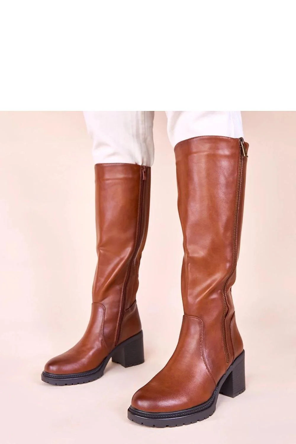 bottes montantes femme talon bloc moyen carré bout rond cognac cuir synthétique insert élastique Akia semelle crantée antidérapante