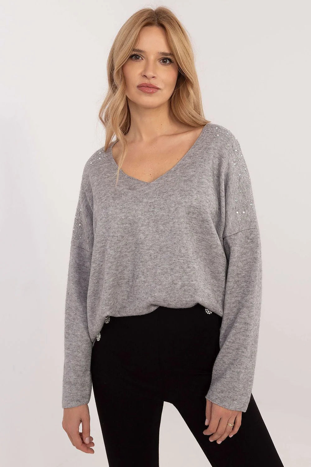 Pull pour femme gris col V viscose élasthanne longues manches strass épaules coupe ample confort élégance quotidien occasions spéciales