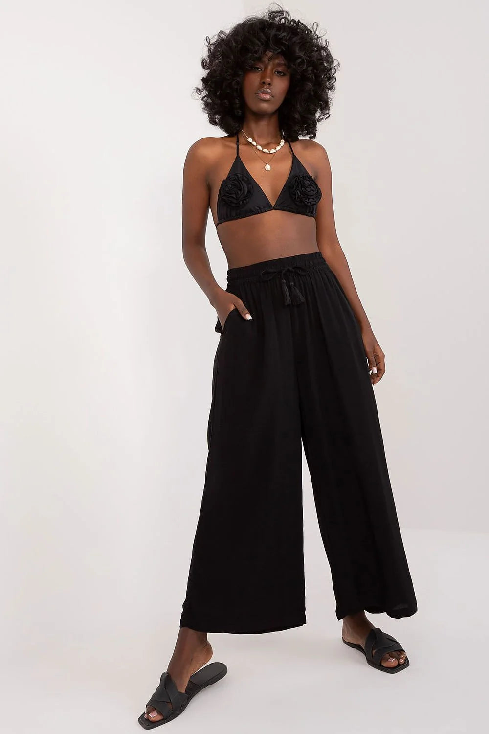pantalon femme Sublevel palazzo viscose large fluide taille haute cordon ajustable pompons poches latérales cheville noir élégant décontracté