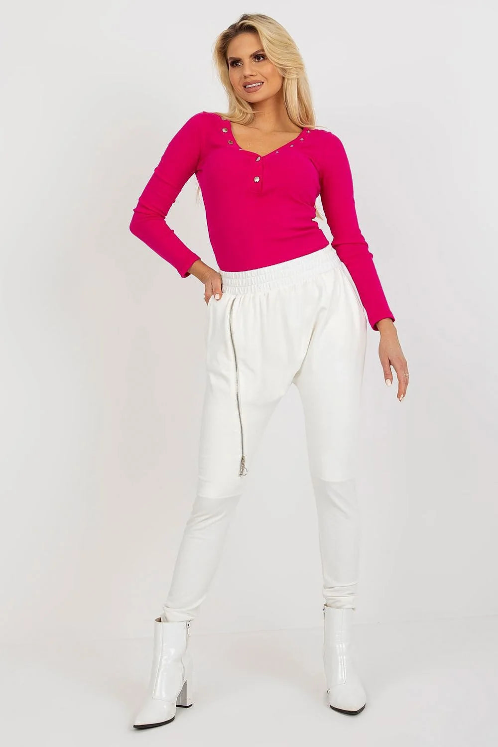 Pantalon survêtement Ex Moda blanc haut ajusté fuchsia couleur vif manches longues décolleté V boutons-pression