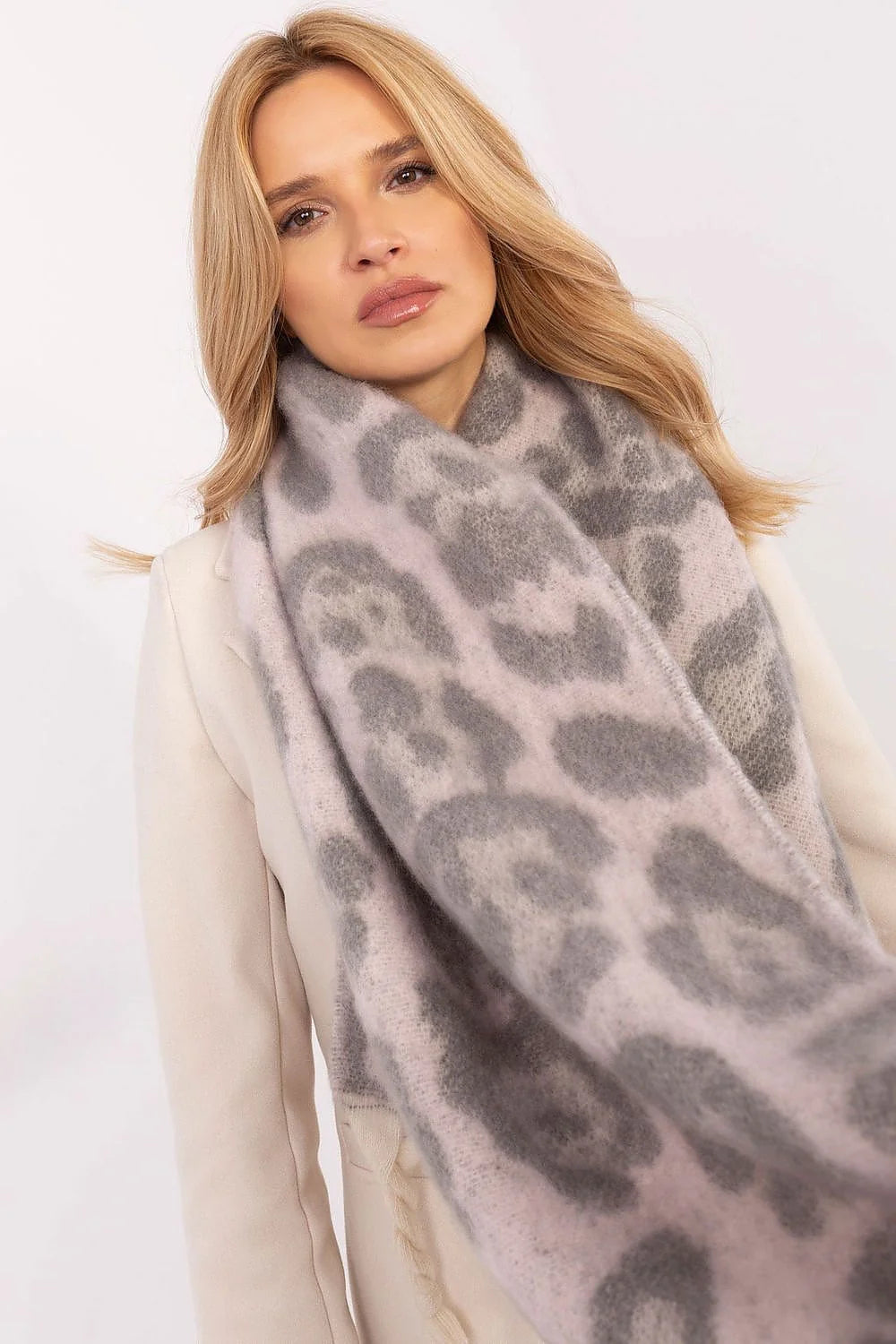 Écharpe élégante pour femme en polyester motif léopard franges longueur 214 cm hiver mode châle tendance