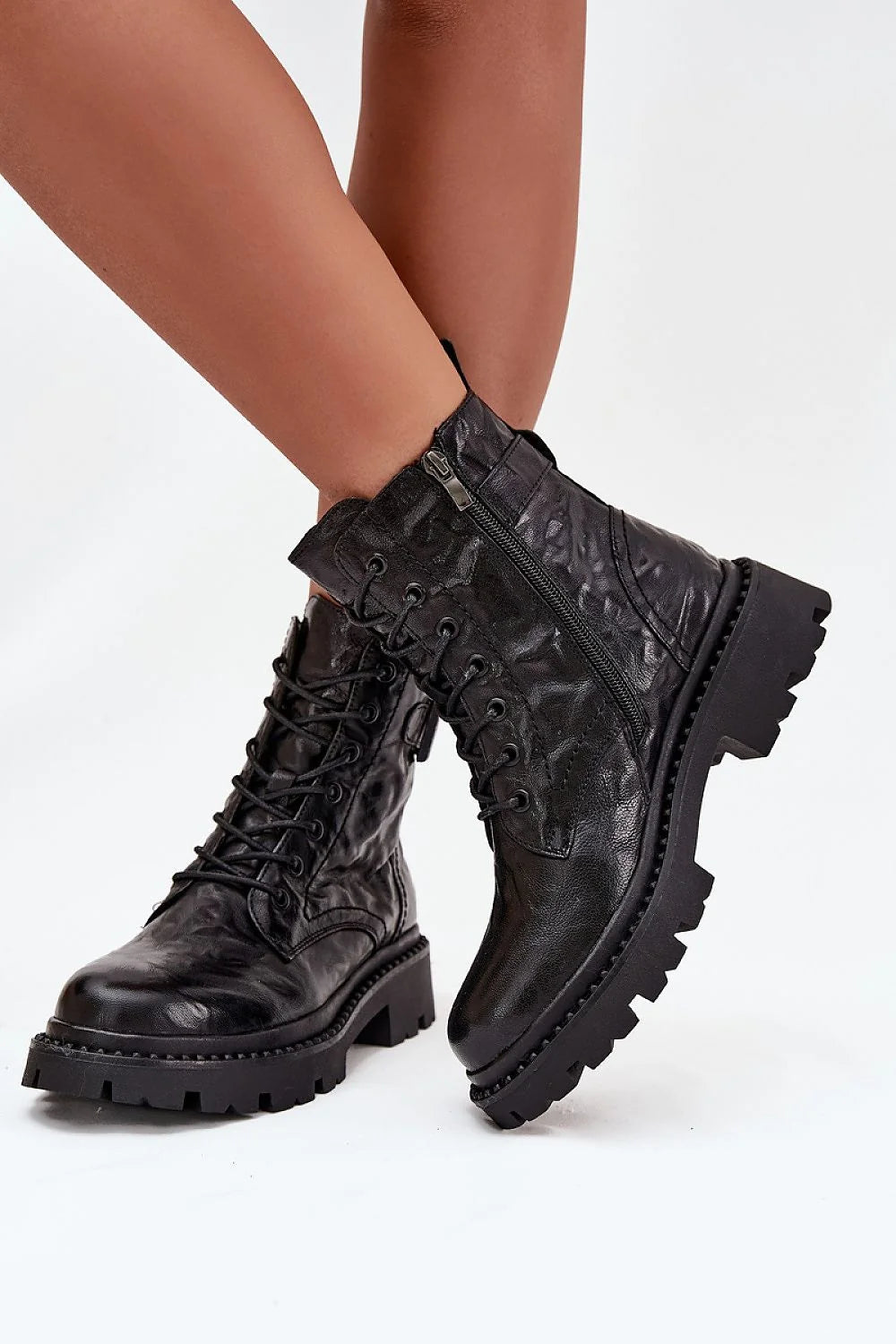 bottines femme Artiker cuir naturel noir texturé froissé brillante montantes bride boucle zip doublure chaude semelle crantée confortable