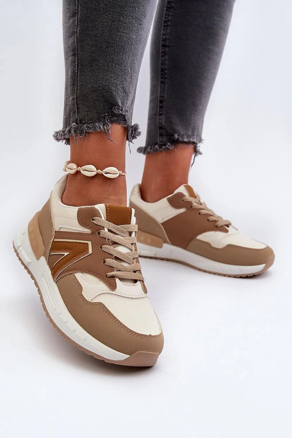 Chaussures de sport élégantes pour femmes baskets platesforme cuir synthétique semelle piano amorti confort taille 36-41