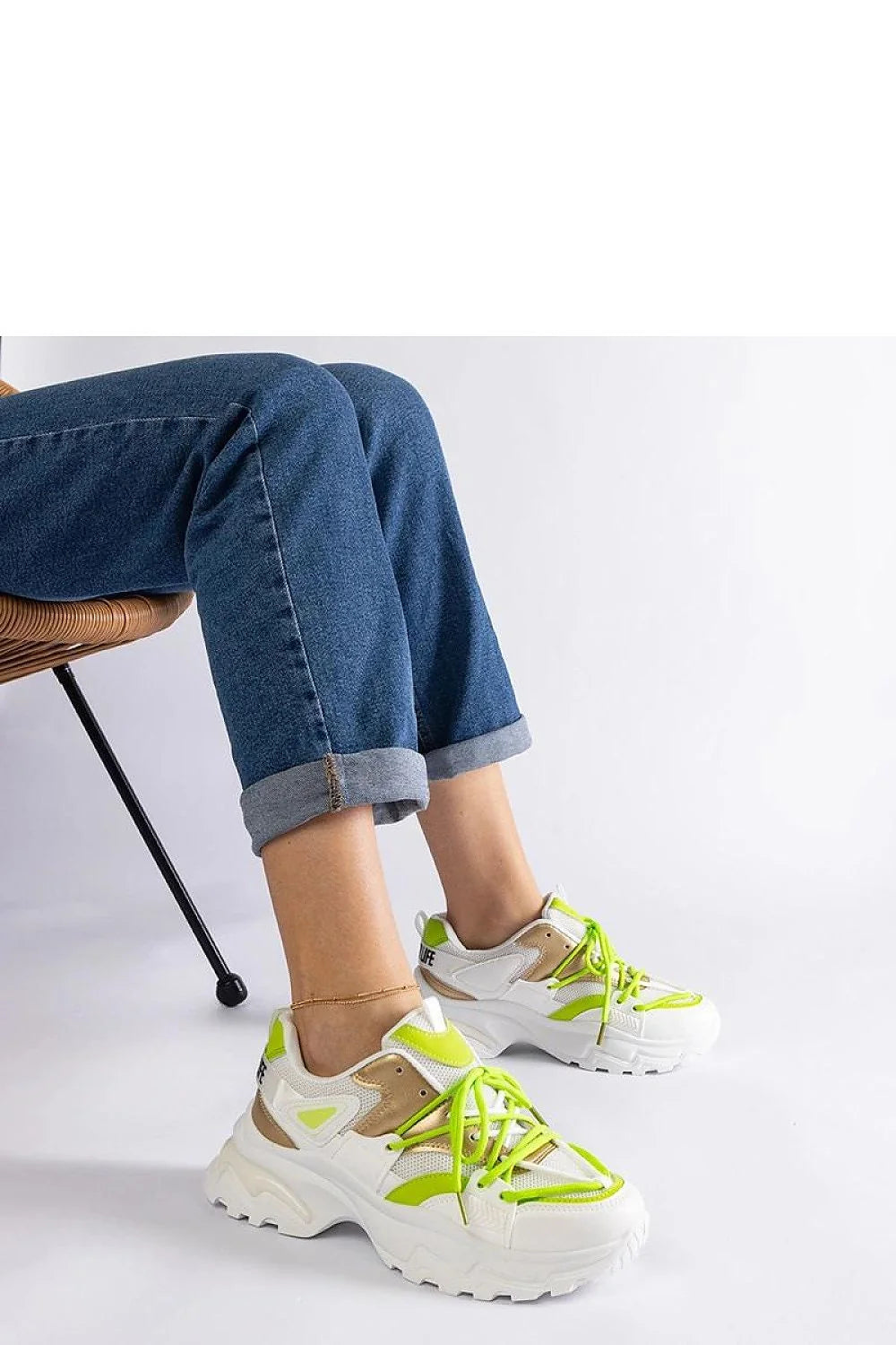 baskets Solea femme chunky plateforme crantée oversize blanc beige néon vert mesh respirant cuir synthétique amortissante