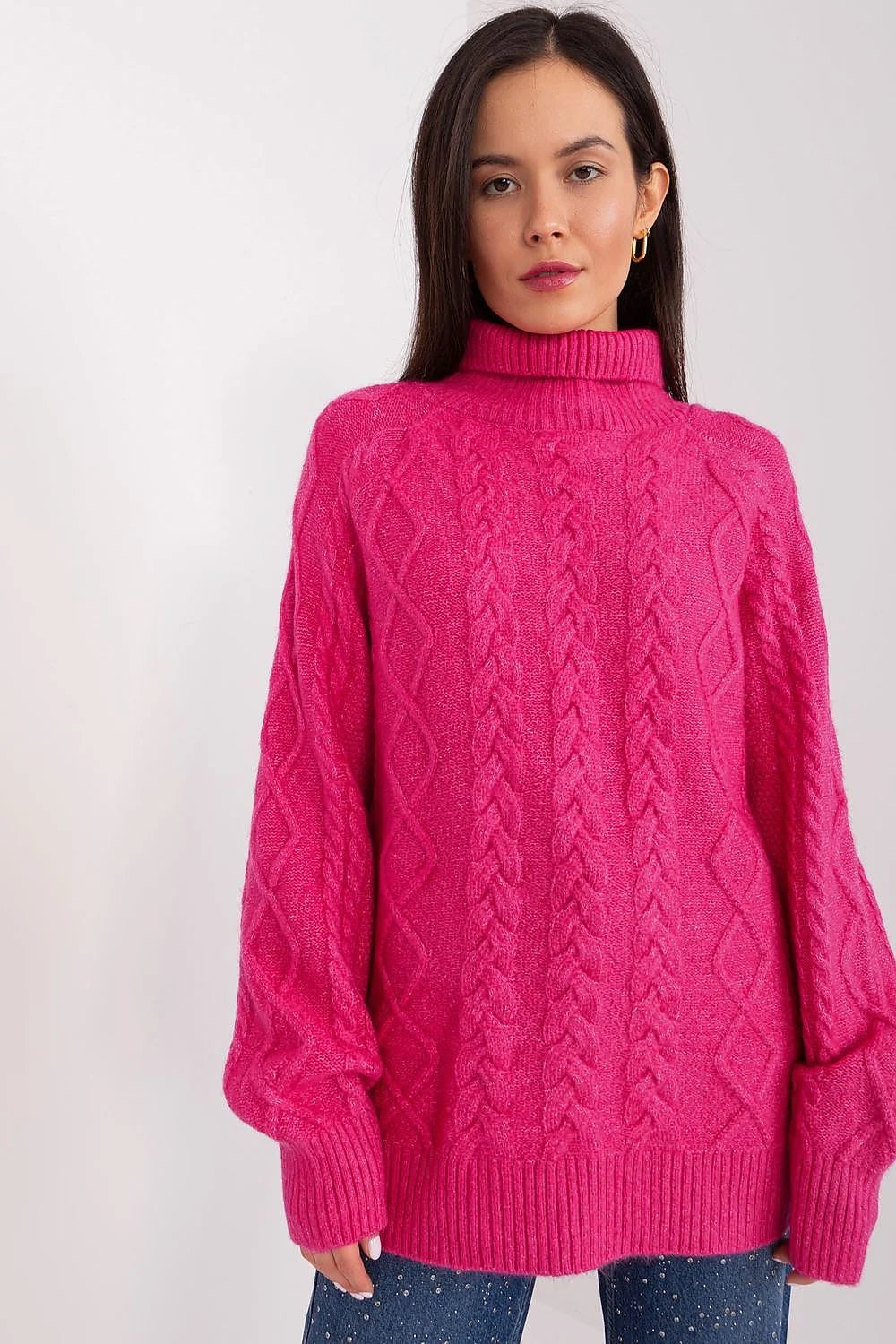 Pull col roulé maille torsadée motifs losanges couleur vive rose fuchsia femme style intemporel confort optimal manches longues