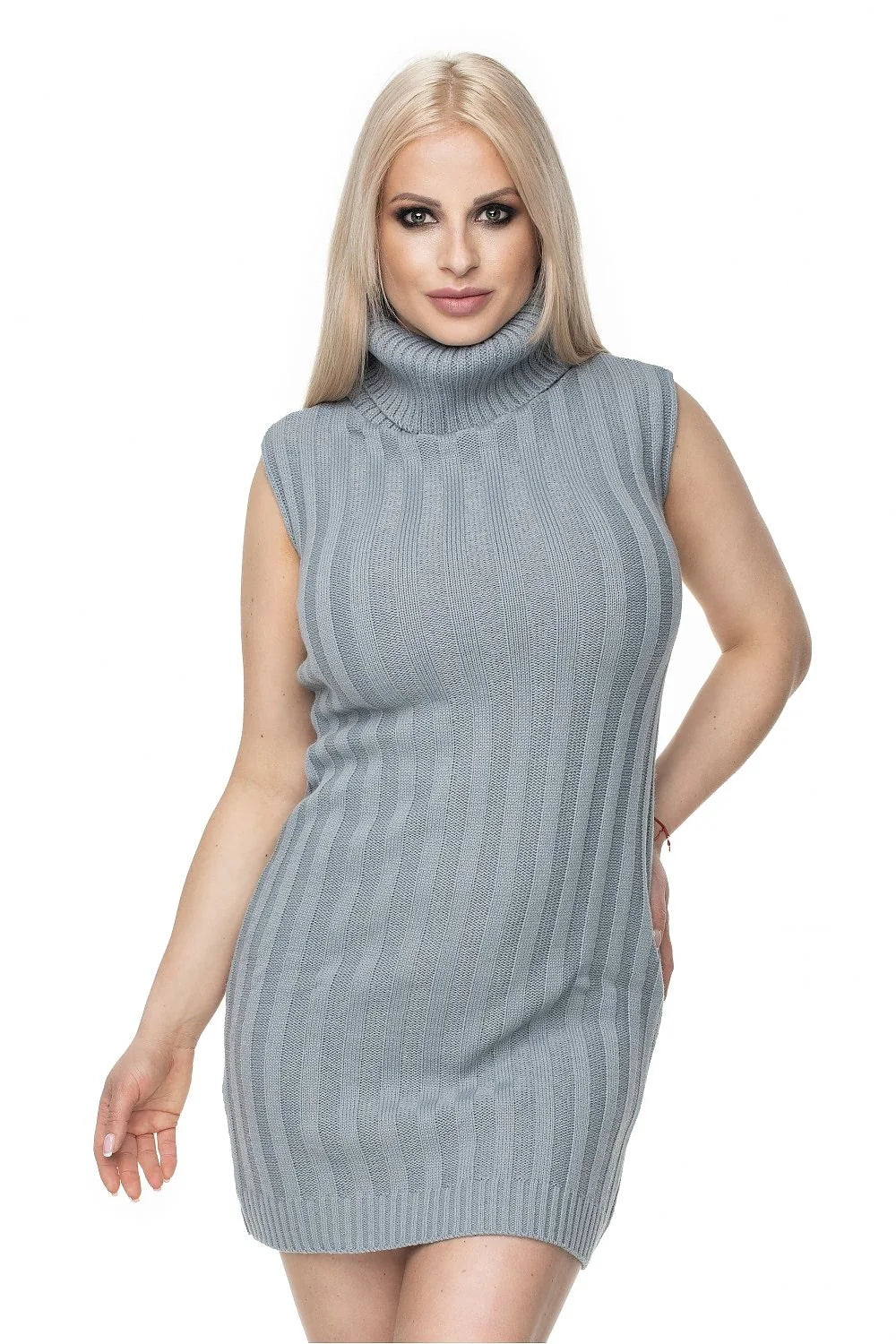 Robe pull sans manches Pee Ka Boo en maille côtelée bleu denim, col roulé, coupe ajustée, femme