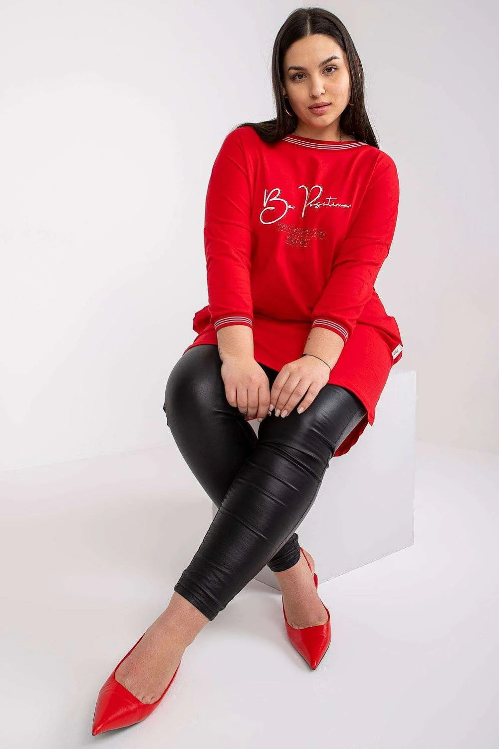 Tunique Relevance pour femme, robe loose à manches 3/4, encolure ronde, poches latérales, détails décoratifs, coton élasthanne, taille universelle, look urbain, style casual