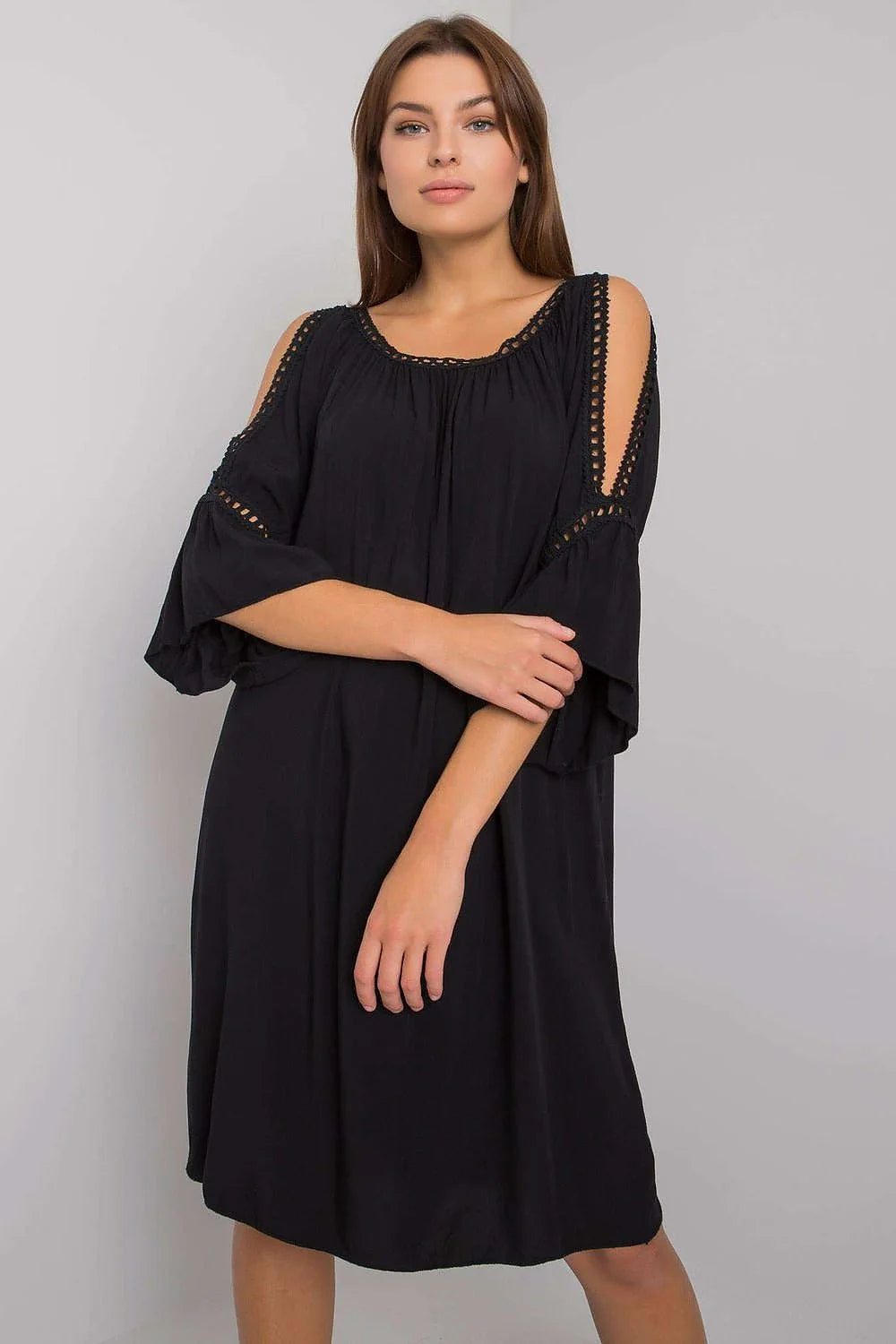 Robe de jour Och Bella style bohème vert olive manches 3/4 en crochet viscose 100% femme été