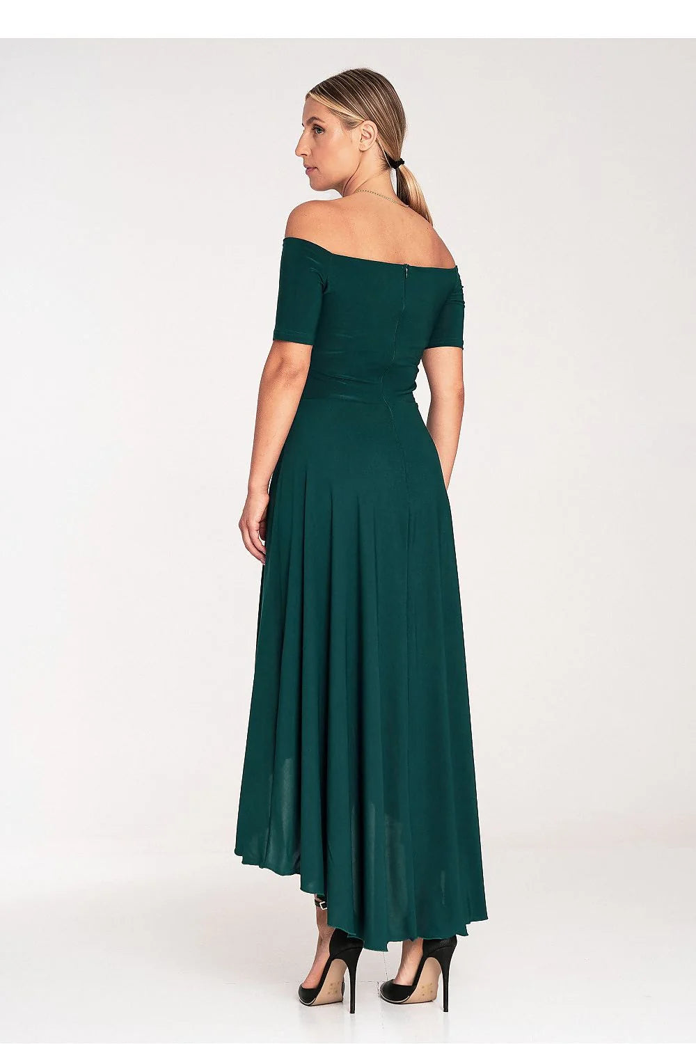 Robe de soirée élégante asymétrique couleur verte émeraude dos nu manches courtes Bardot femmes