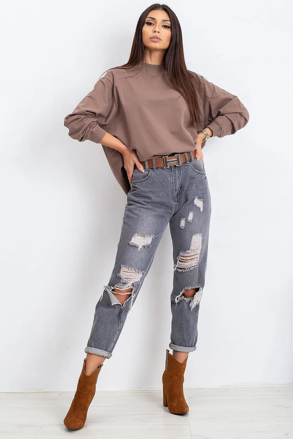Sweatshirt BFG pour femme en coton 90% élasthanne 10%, style casual oversize, couleur bleu vif, manches longues, col rond côtelé, idéal pour tenues urbaines et décontractées