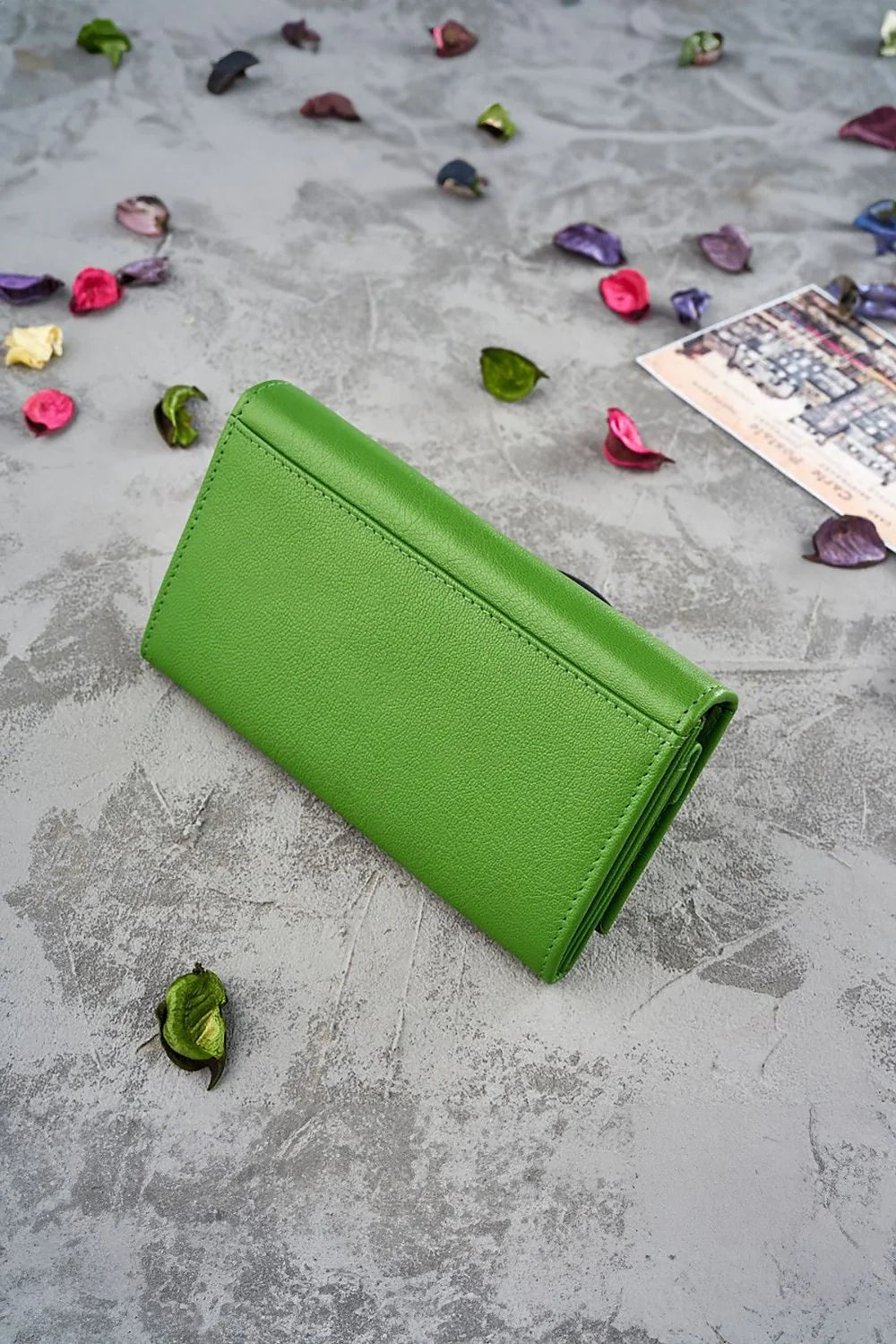Portefeuille femme Galanter design floral cuir vert vibrant compartiments zippés RFID protection occasion spéciale