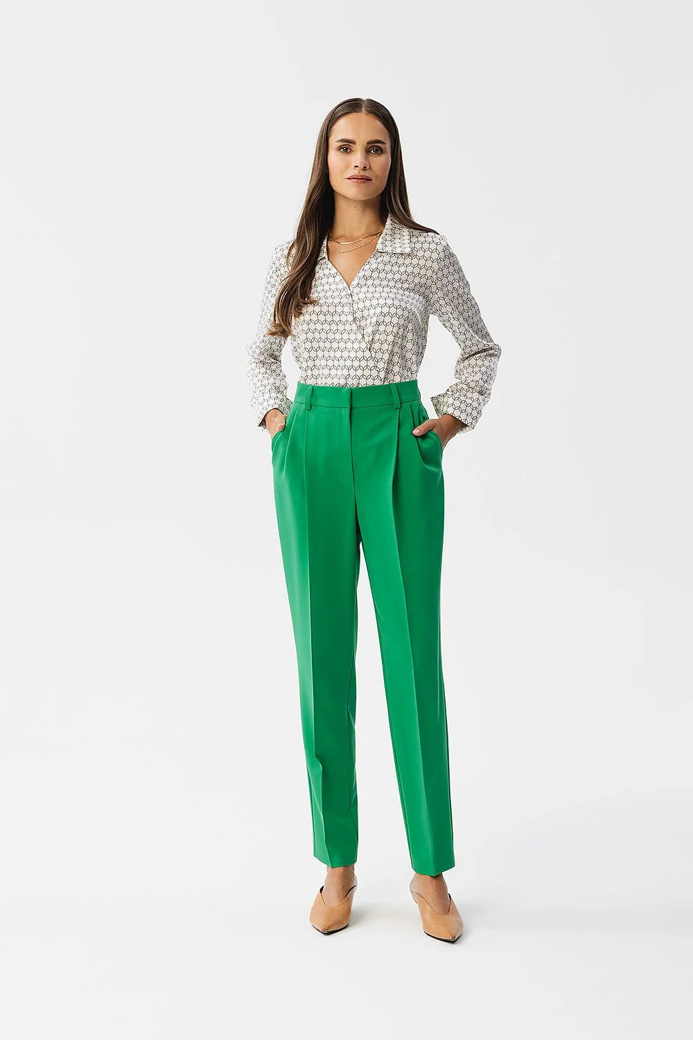 Pantalon femme Stylove taille haute vert vif tissu lisse coupe droite plis devant poches latérales fermeture dissimulée