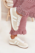 Chaussures de sport pour femmes en cuir artificiel style décontracté beige clair semelle blanche lacées confortable