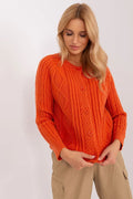 Cardigan femme maille torsadée motif losange manches longues encolure ronde boutons orange vif laine mélange fibres synthétiques coupe décontractée