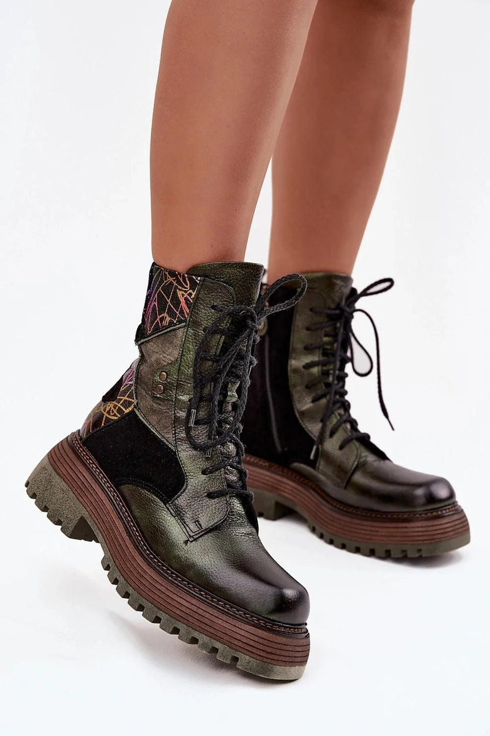 bottines femme Maciejka cuir naturel grainé kaki olive suède noir plateforme épaisse semelle crantée talon bloc bout carré fermeture éclair
