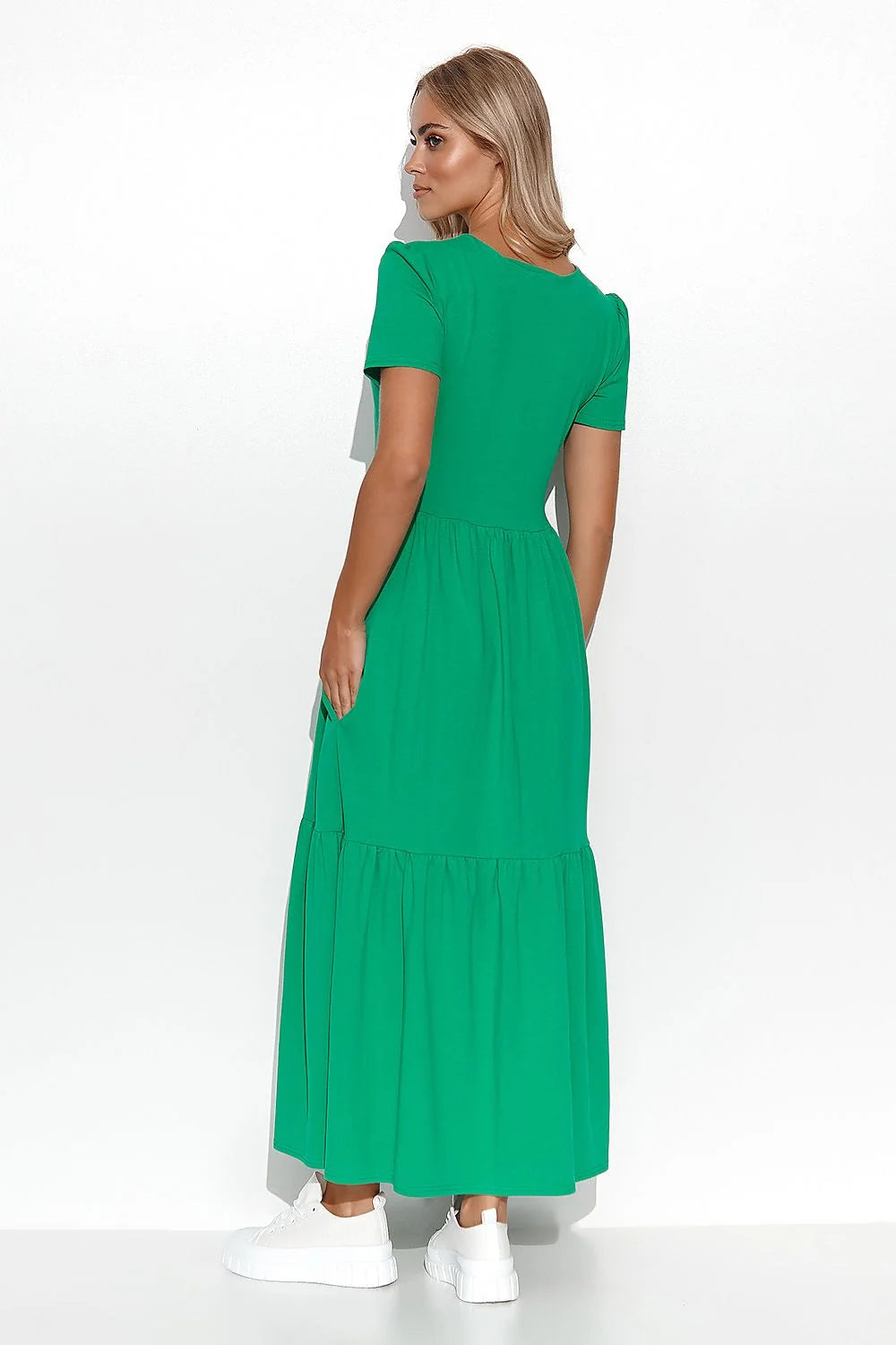 robe longue maxi verte émeraude fluide coton mélangé coupe empire encolure V manches courtes fronces taille volants poches discrètes