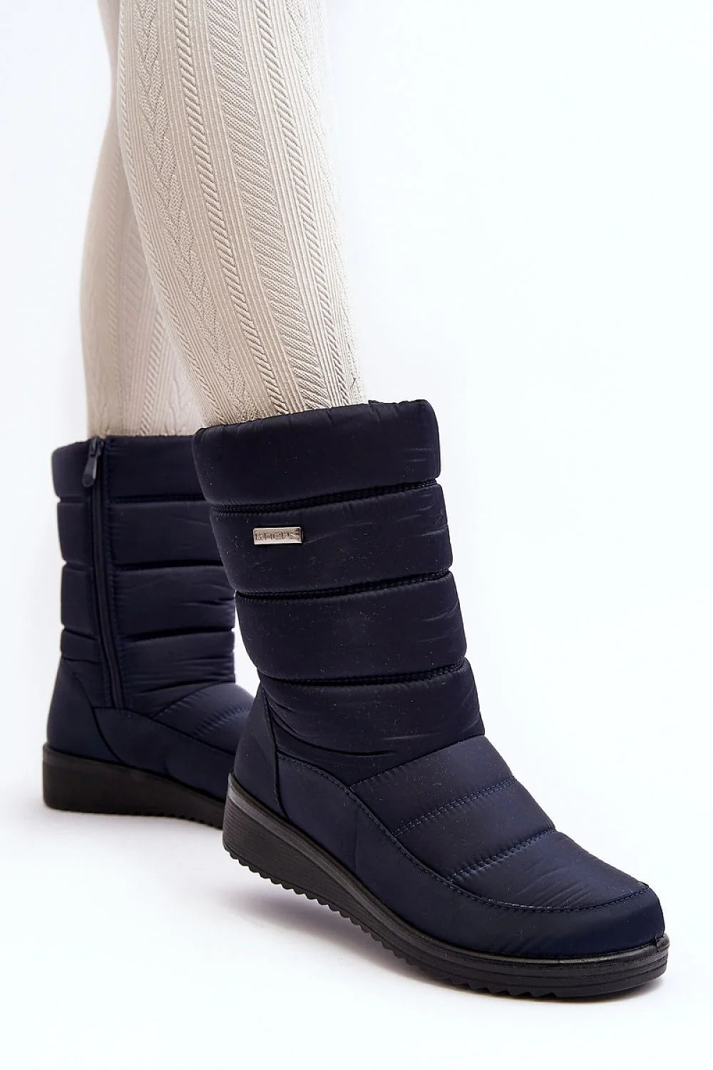 Bottes de neige pour femmes style moderne hauteur moyenne couleur bleu marine tissu synthétique imperméable doublure fourrure semelle caoutchouc non glissant