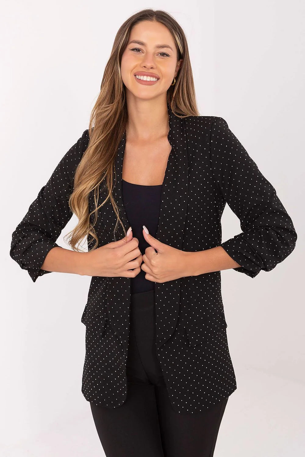 veste blazer mi long noir pois blancs col châle ouverture sans bouton coupe droite cintrée strass manches troisquarts plissées doublée