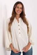 chemisier femme crème bohème chic oversize fluide polyester léger manches bouffantes troisquarts poignets resserrés col mao boutonnage boutons