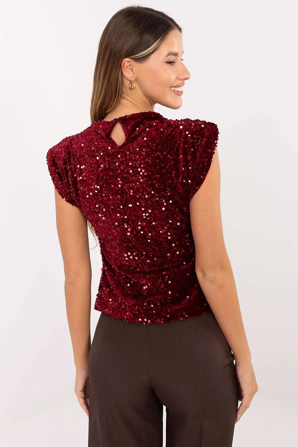 chemisier paillettes brillantes scintillant doublé viscose polyester mélange épaulettes intégrées structurelles col rond longueur standard élégant