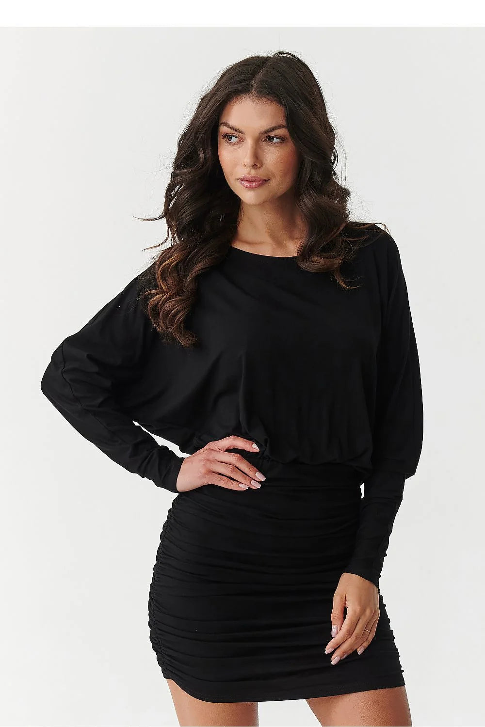 robe courte femme noire manches longues blouson col rond taille haute jupe moulante froncée jersey extensible drapé élégant soirée chic