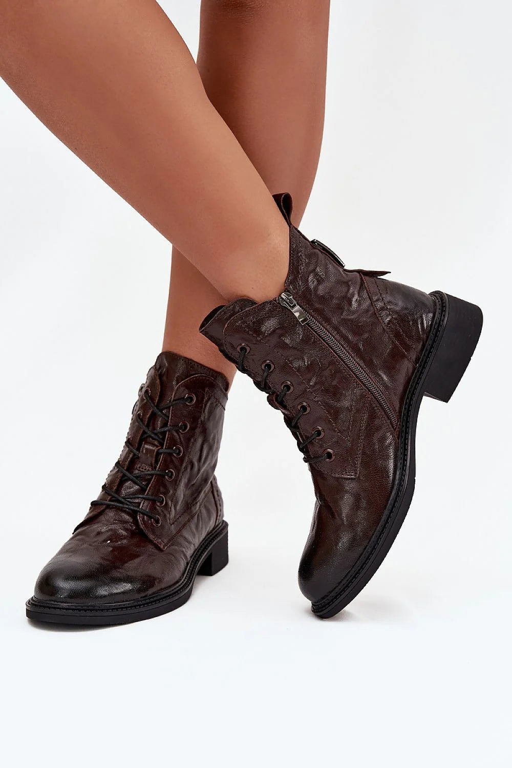 bottines femme cuir naturel marron patiné cheville lacets zip bout rond talon bas carré semelle antidérapante doublure chaude