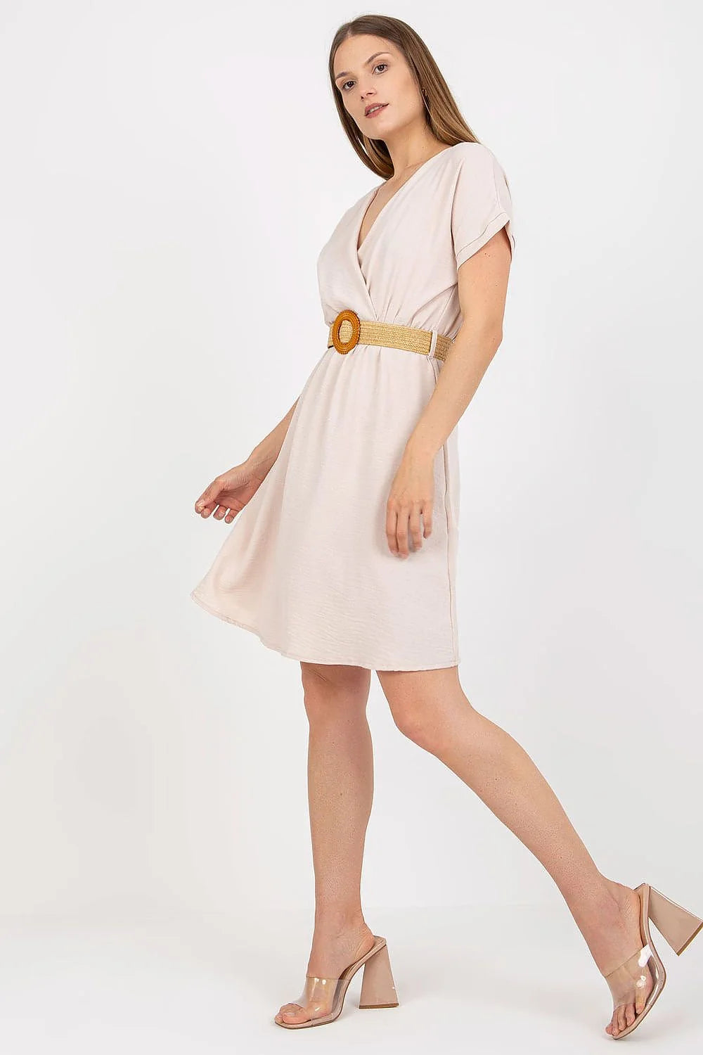 Robe de jour élégante Parisienne manches courtes en coton beige taille ajustable pour femme