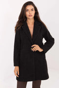 manteau femme long mi cuisse noir coupe droite col tailleur bouclé mohair texture chaude légèrement poilue bouton doré manches longues