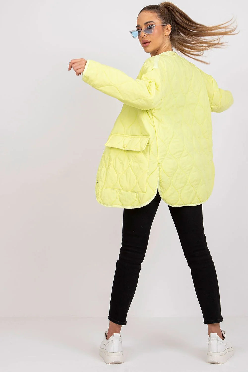 Veste matelassée pour femmes couleur rose pastel oversized manches longues fermeture à boutons-pression polyester 100 %