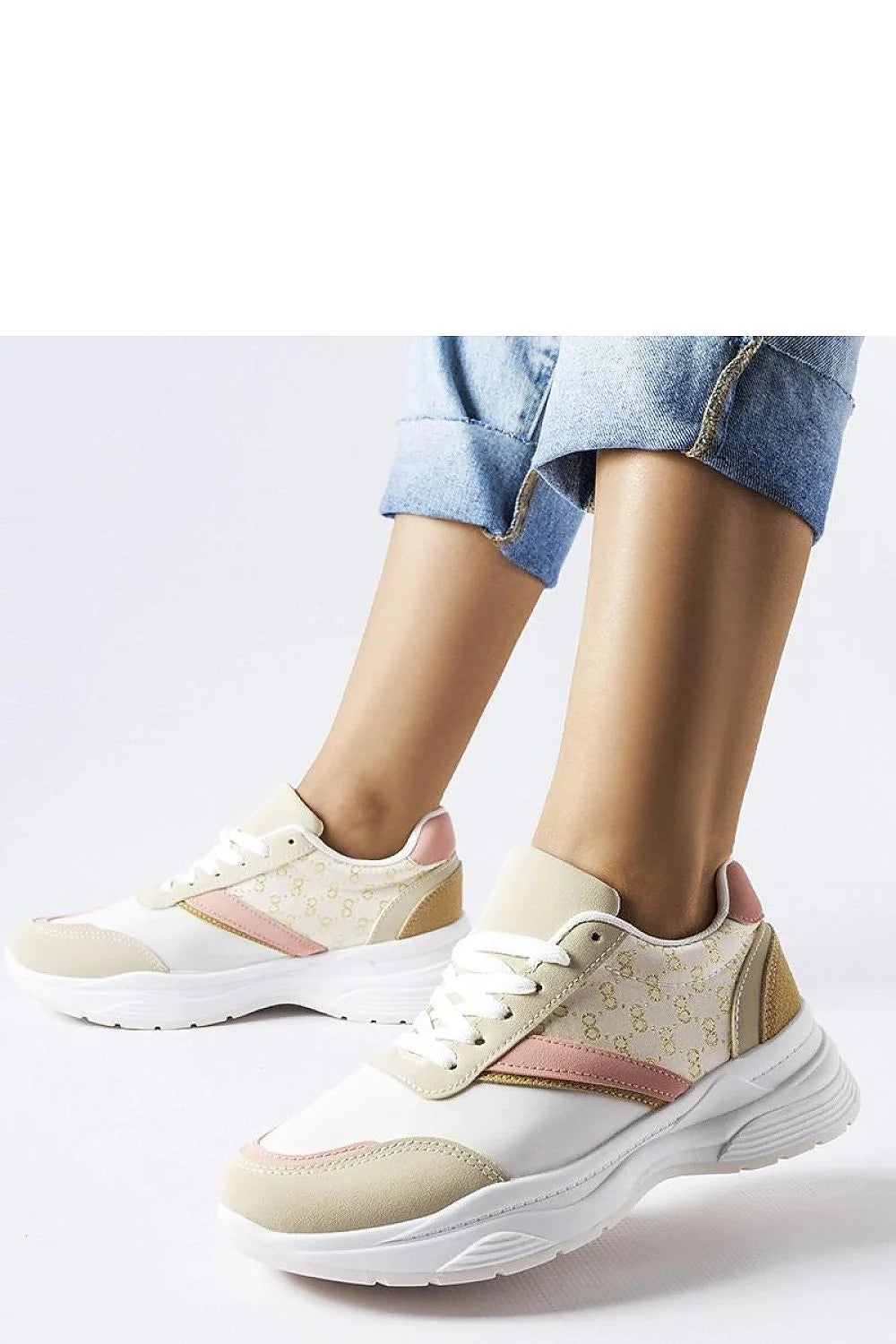 Baskets pour femme design moderne et élégant cuir synthétique et textile blanc cassé beige rose pâle confort maximal semelle épaisse caoutchouc polyvalente tenues casual habillées